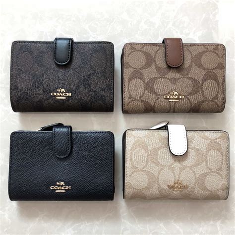 wallet coach outlet